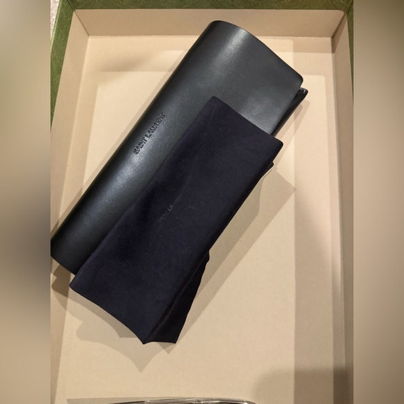 Bnib Saint Laurent cat eye sunglasses - Picture 7 of 11